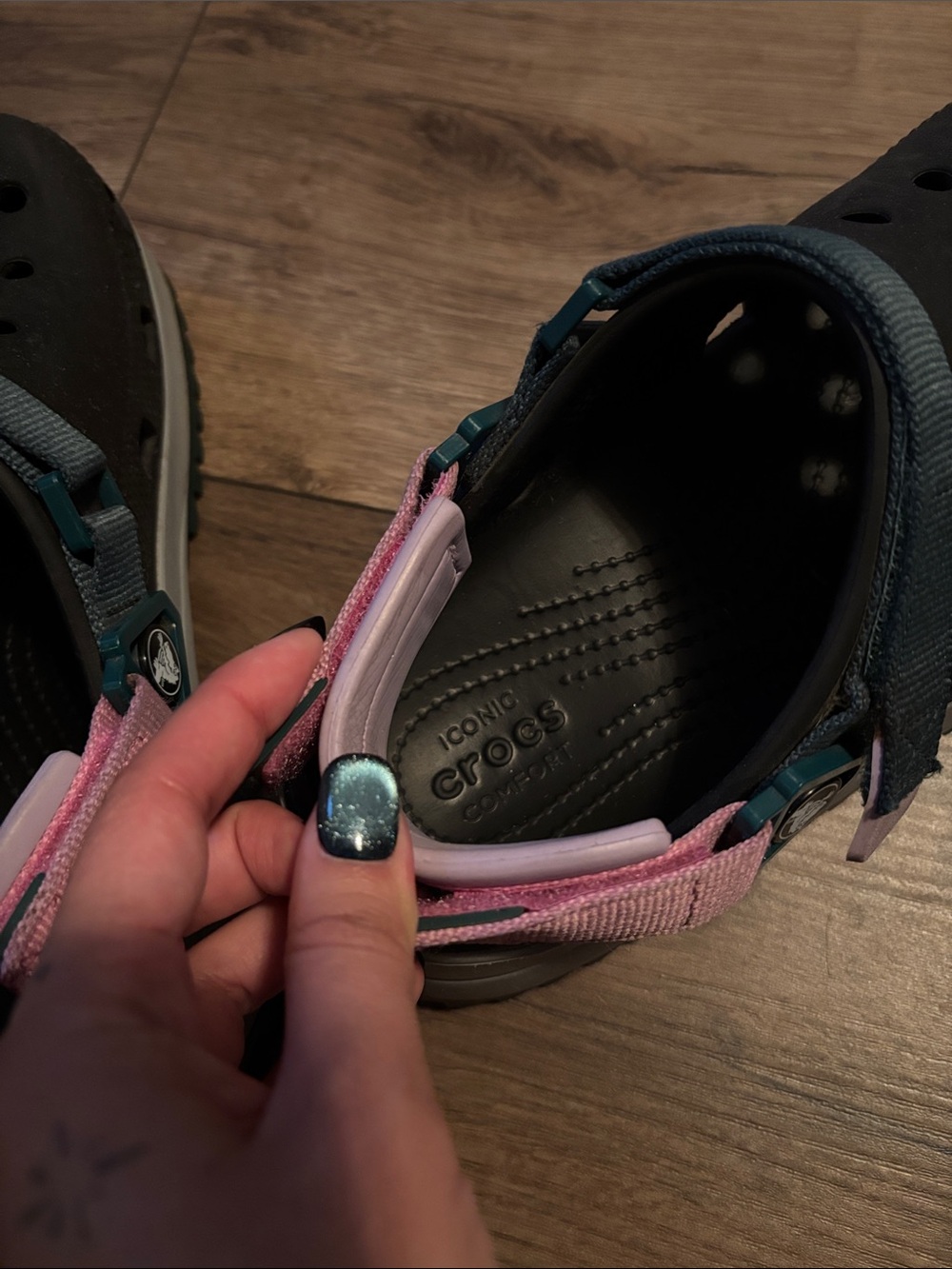 Color Block Hiker Crocs - Picture 4 of 4